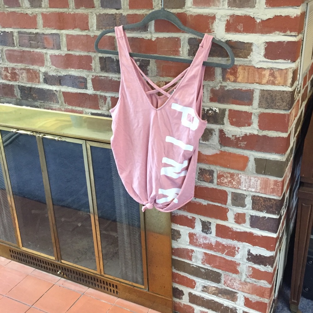 VS Pink tank